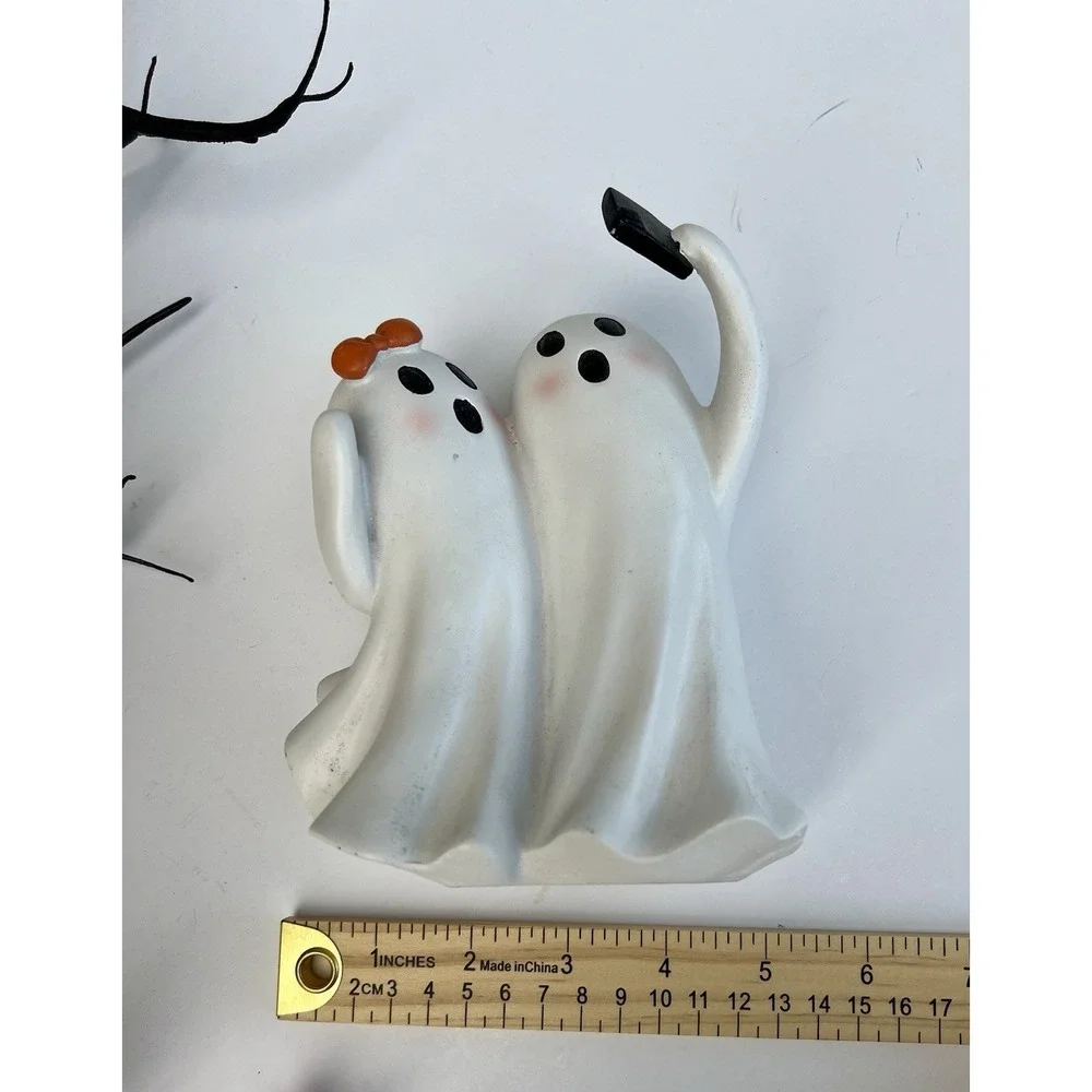 Cute Selfie Ghost Resin Halloween Ornament 7 in New